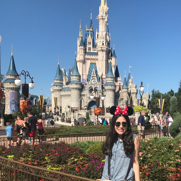 Meet your Posher, Nivin - Picture 1 of 1